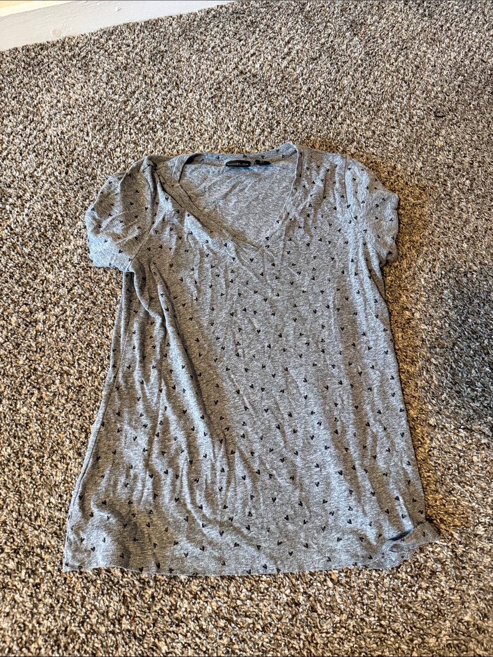 Women’s Gray V-Neck Tee with Micro Heart Print
